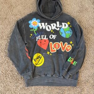 PERFECT CONDITION unisex PacSun world full of love graphic hoodie 🌎